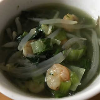 エビ、もやし、小松菜の中華スープ